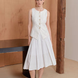 Unbalanced pleats skirt white