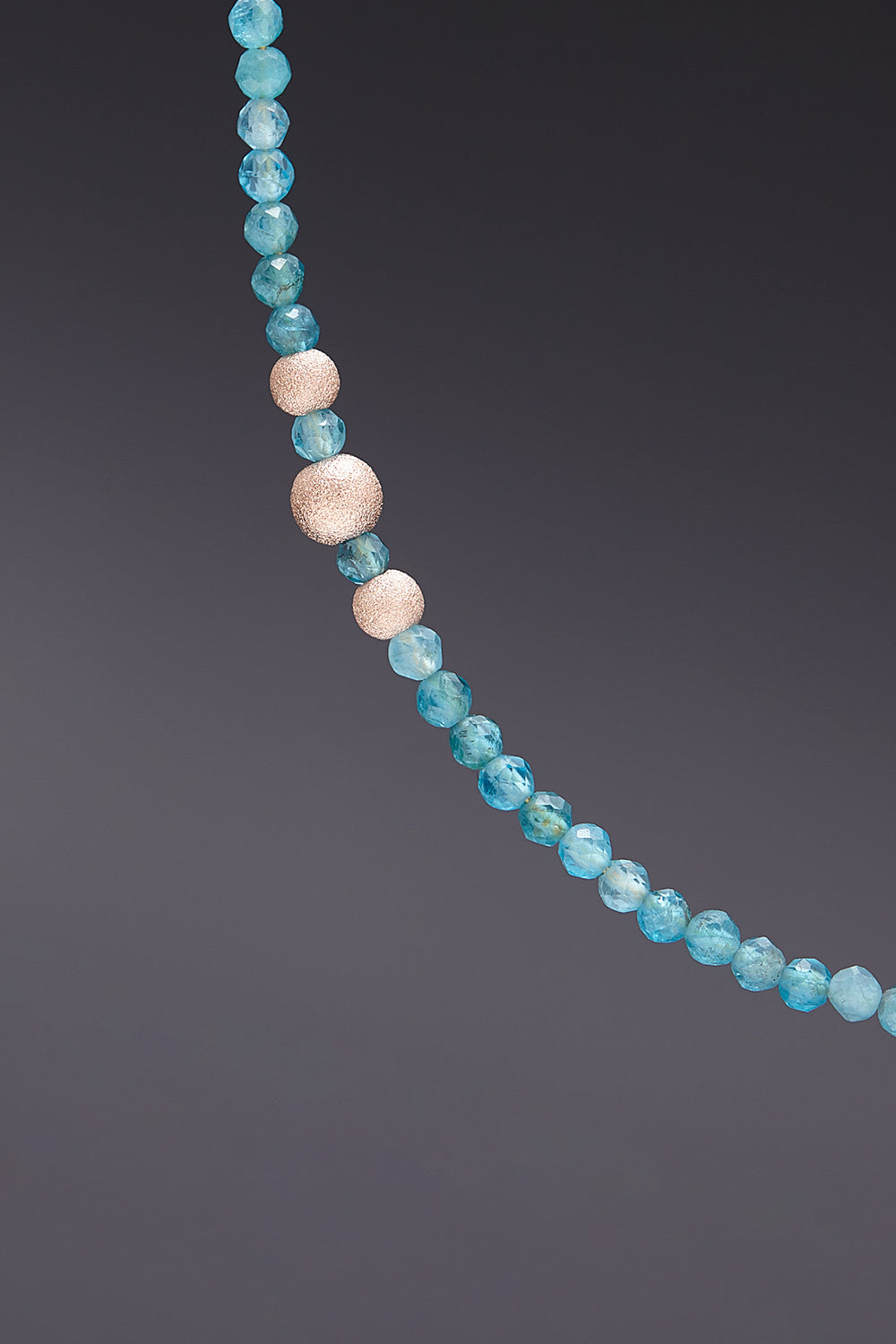 Invisible 2mm apatite necklace - fasfas