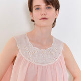 Swan embroidered a line blouse pink
