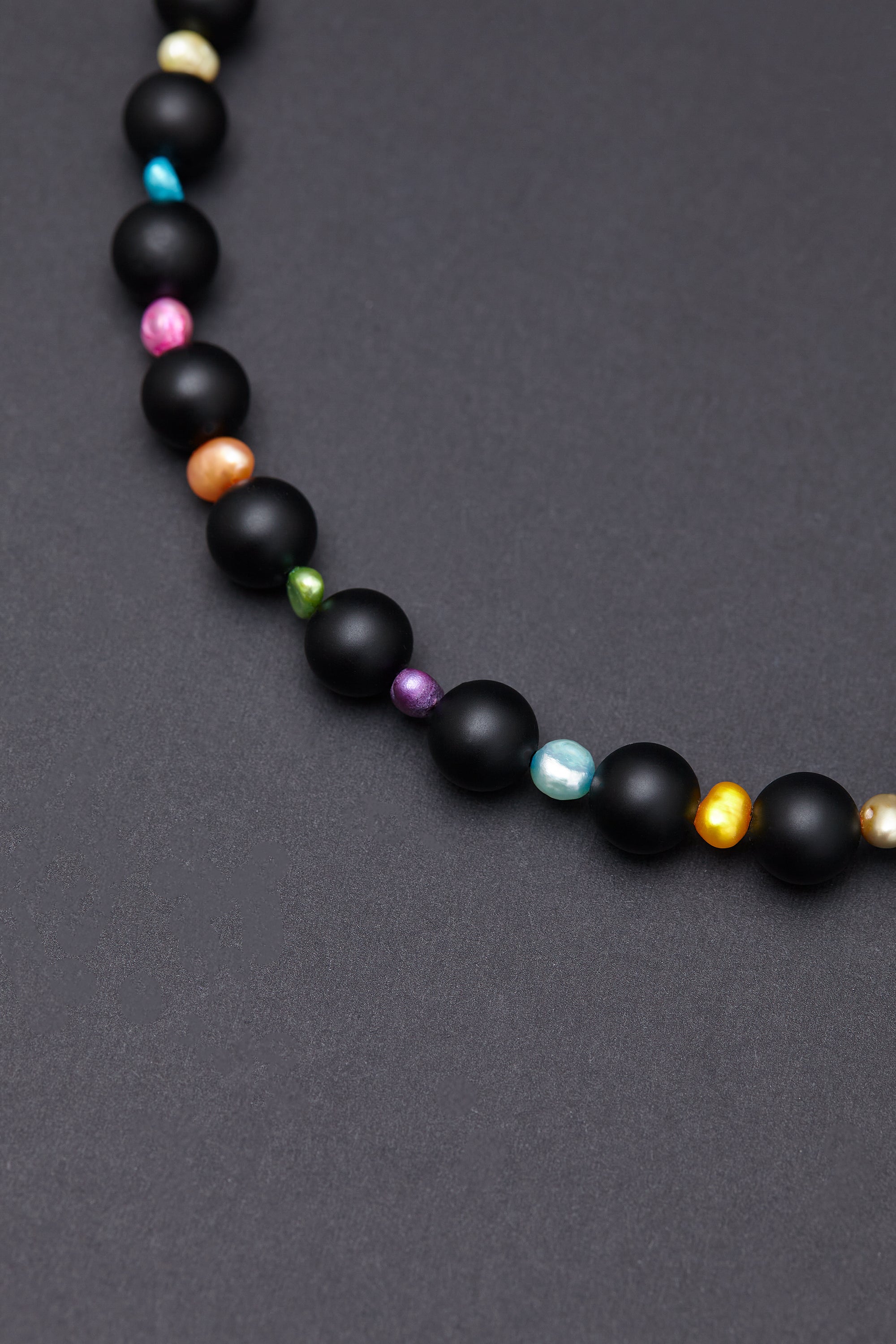 Rainbow matte onyx necklace (10mm) - fasfas