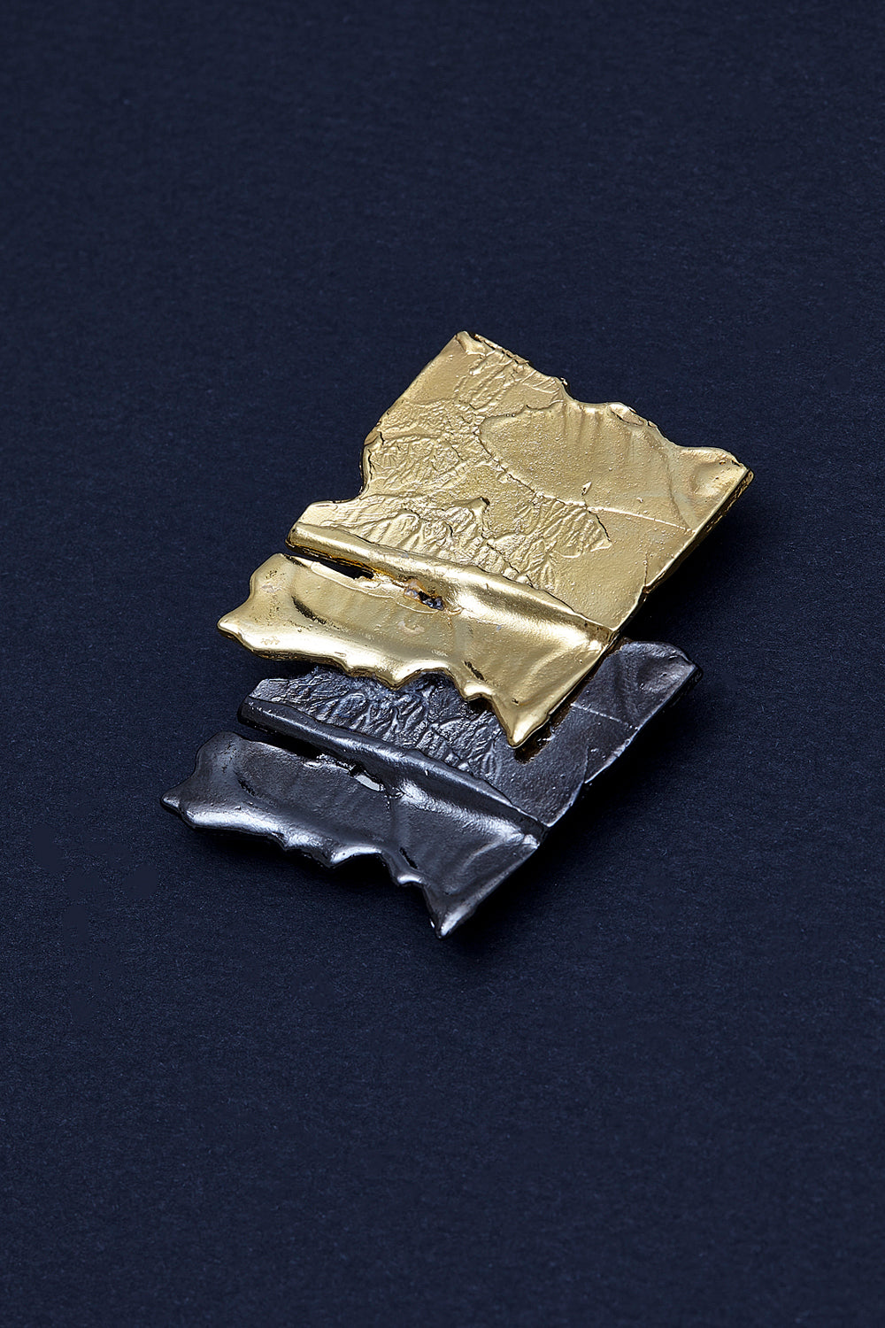 De twin gold brooch - fasfas