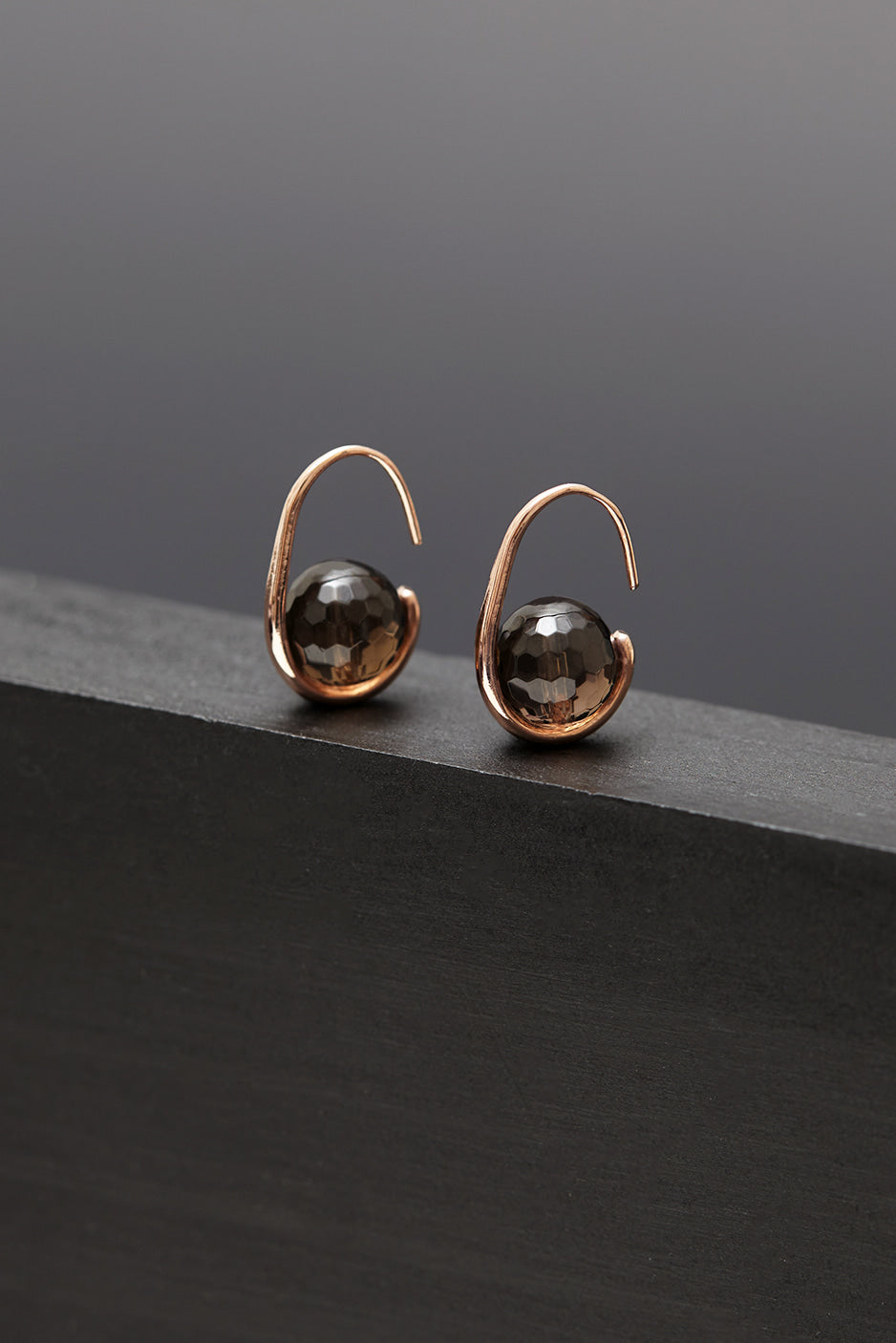 Smokyquartz oval hoop earrings - fasfas
