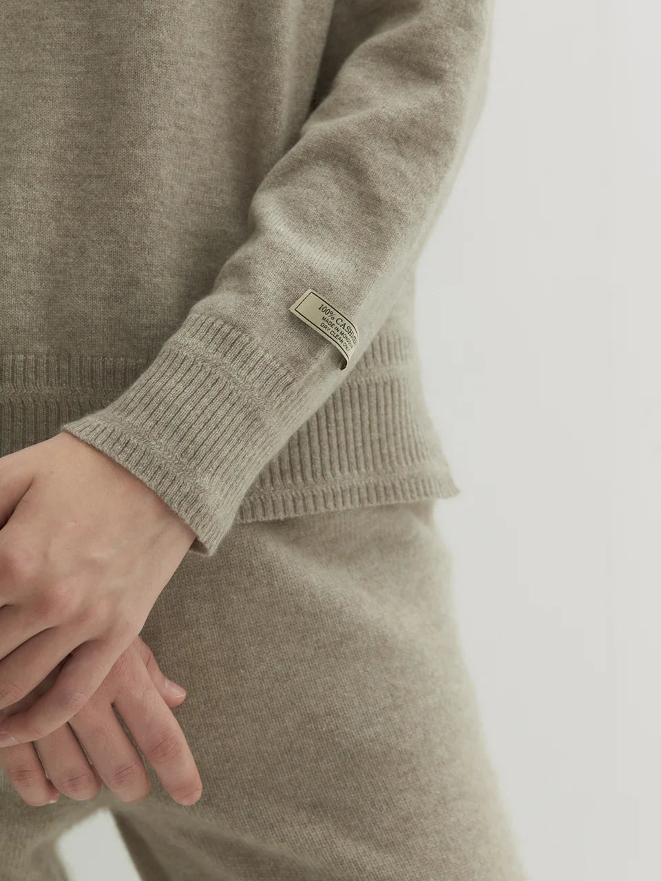 Alma essential sweater natural beige - fasfas