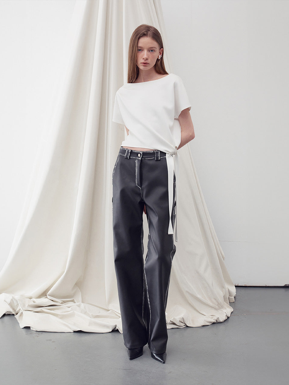 Asymmetric hem boat neck top - fasfas