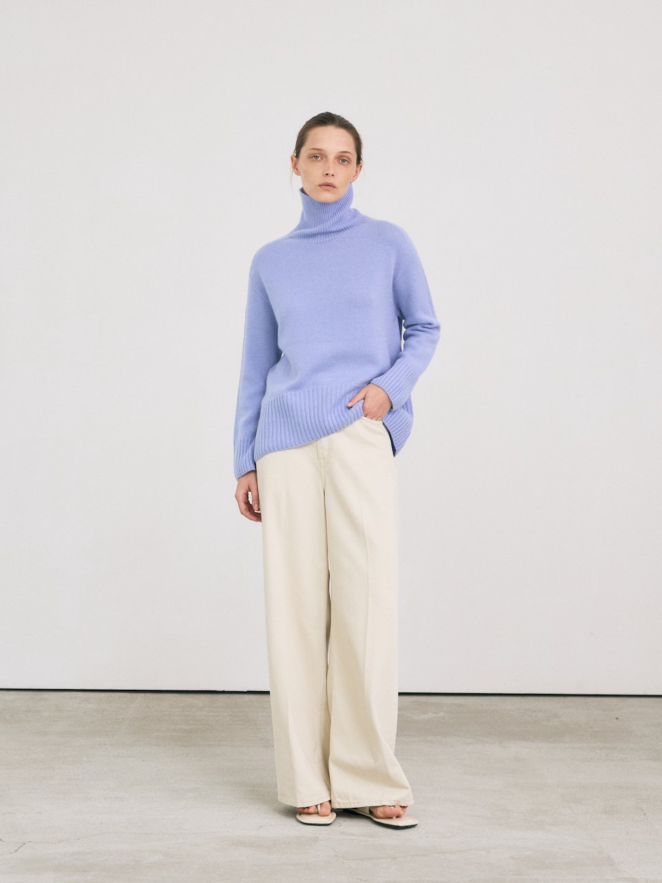 Cigtature turtle neck blue – cashmere 100% - fasfas