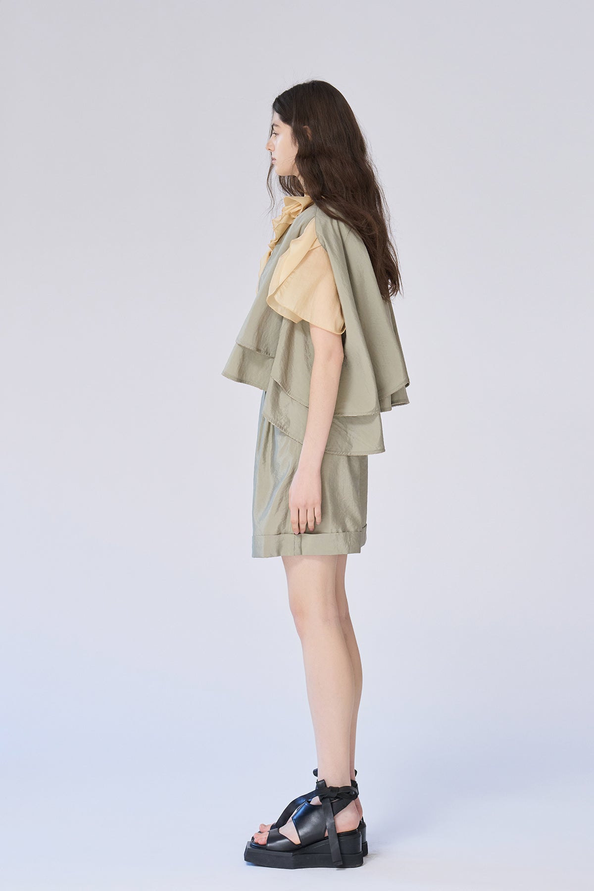 Cutout cape sleeve crop silk jacket - fasfas