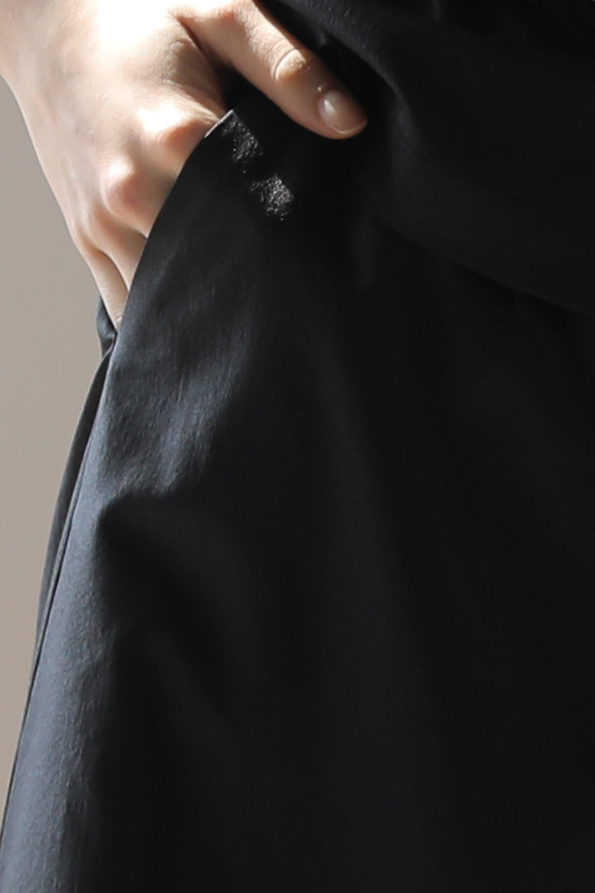 Wide volume skirt pants black - fasfas