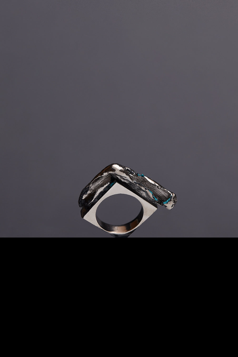God shaped hole ring black - fasfas