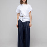 Boat neck asymmetric shirring t-shirt
