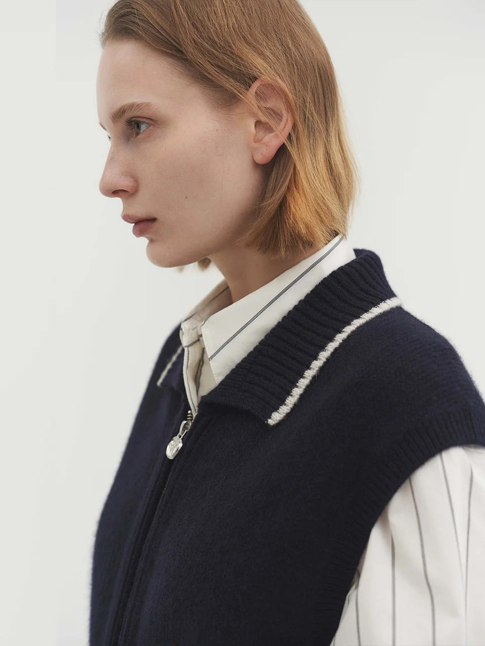 Jasmin knit vest indigo navy - fasfas