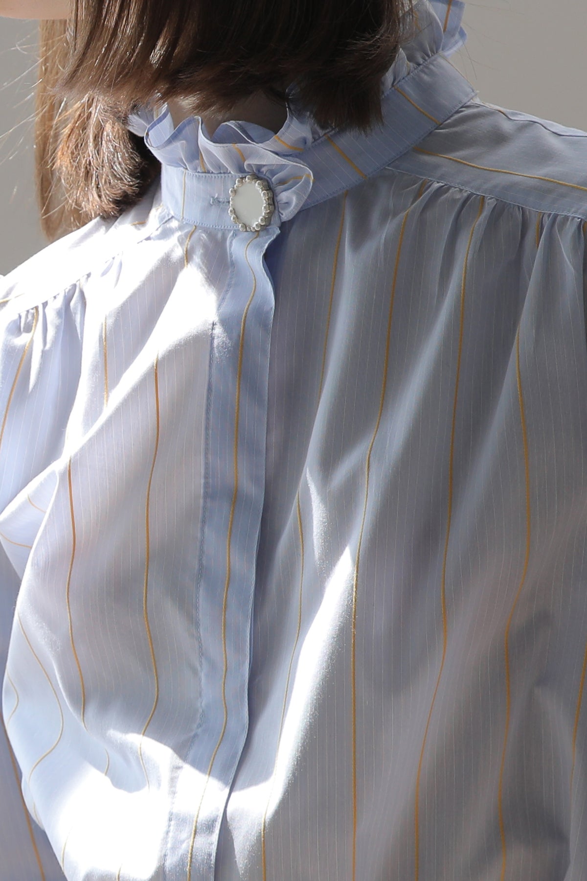 Loose fit button point stripe blouse - fasfas