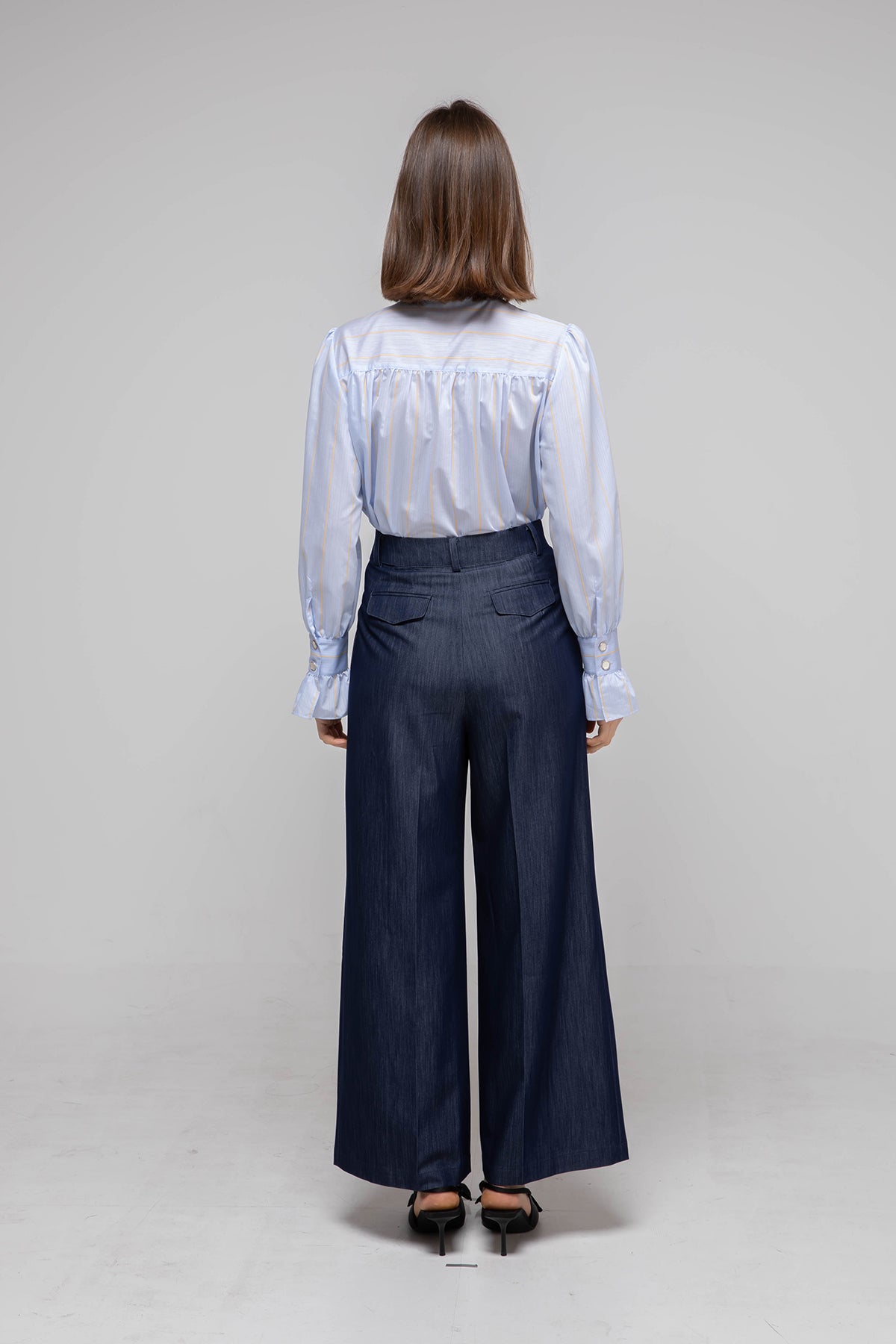 Loose fit button point stripe blouse - fasfas