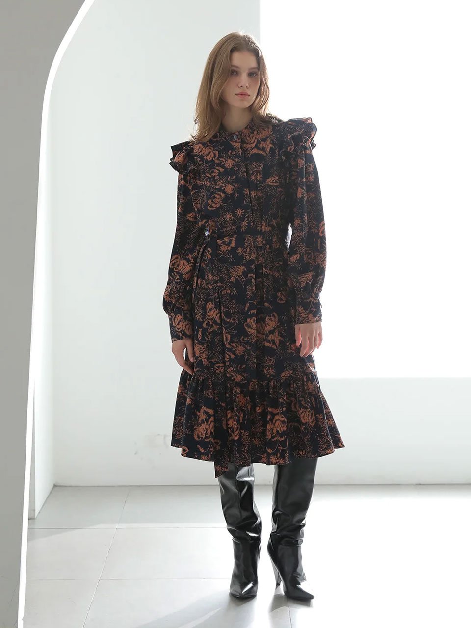 Loose fit flower print shirring long dress - fasfas