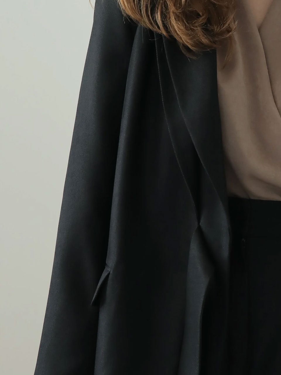 Loose fit set-up tailored asymmetric jacket - fasfas
