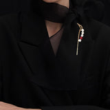 Pearl theoria brooch gold - fasfas