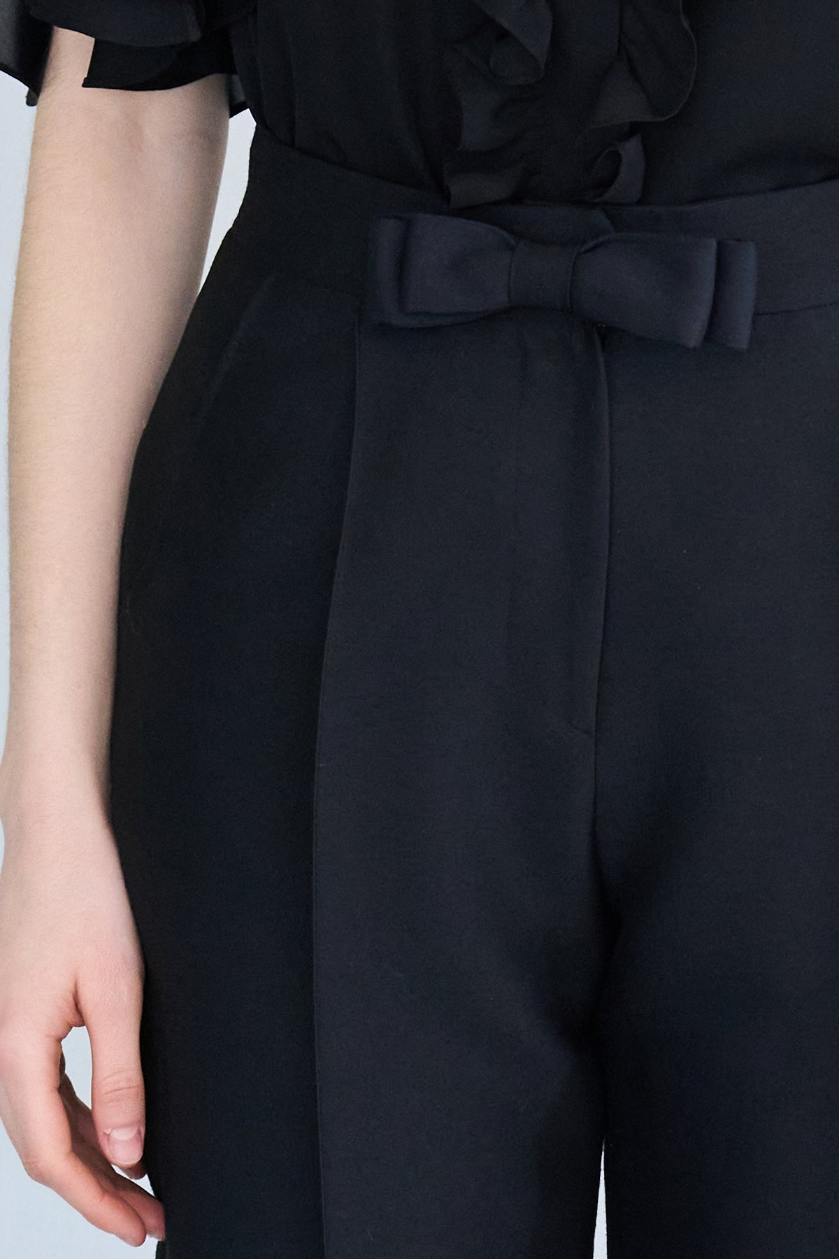 Ribbon point semi-fit pants - fasfas