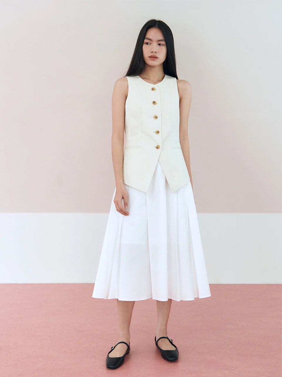 Unbalanced pleats skirt white - fasfas