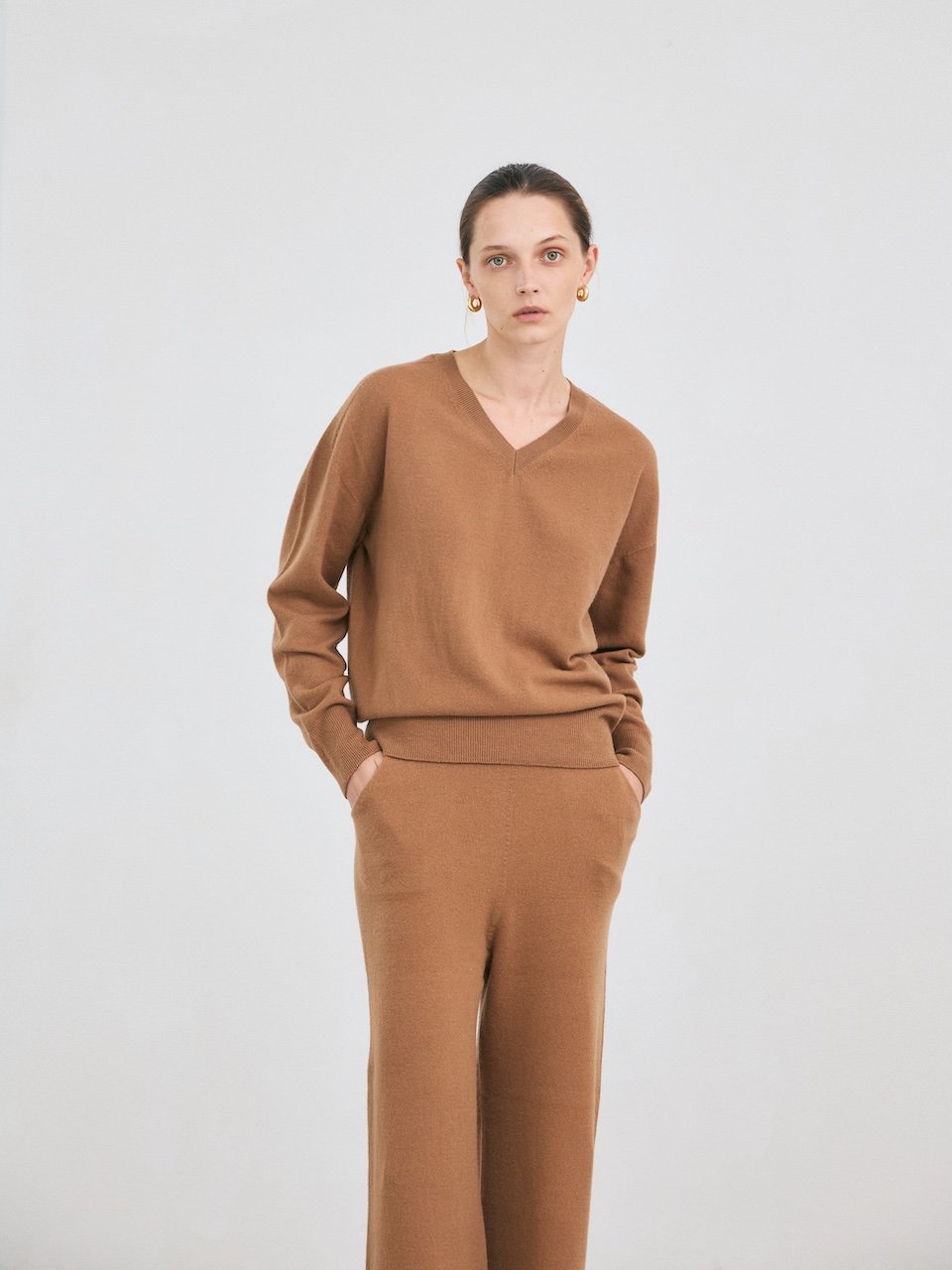 V-neck pullover camel – italy cashmere 20% - fasfas