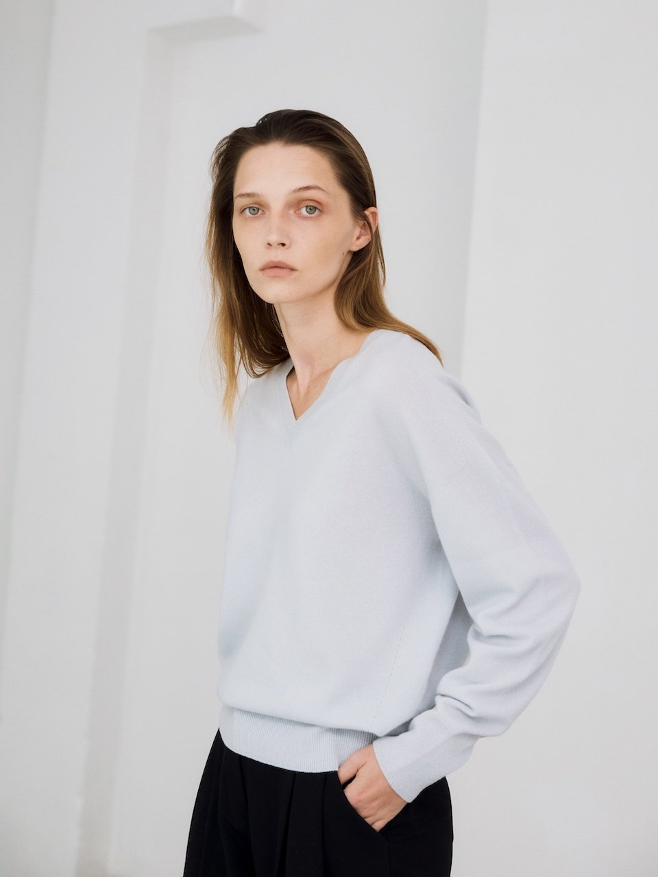 V-neck pullover mint – italy cashmere 20% - fasfas