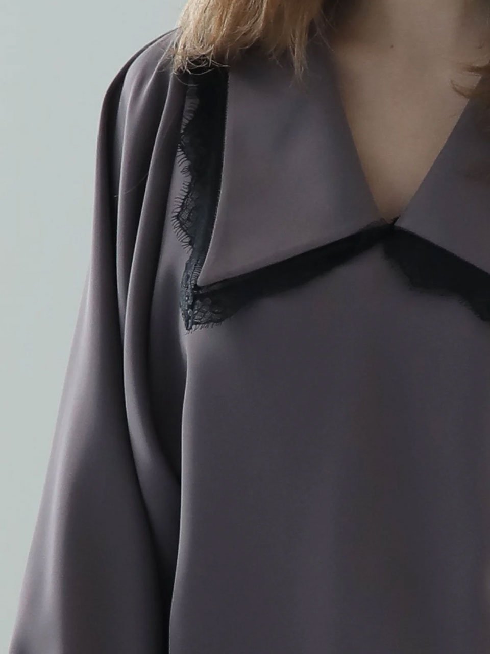 Wide-collared lace trim blouse - fasfas