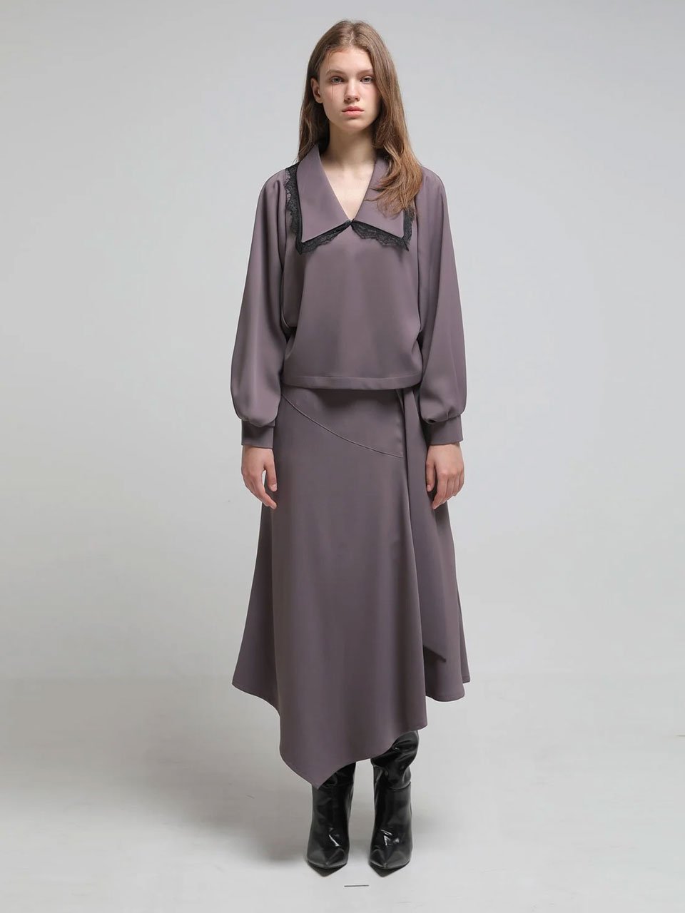 Wide-collared lace trim blouse - fasfas