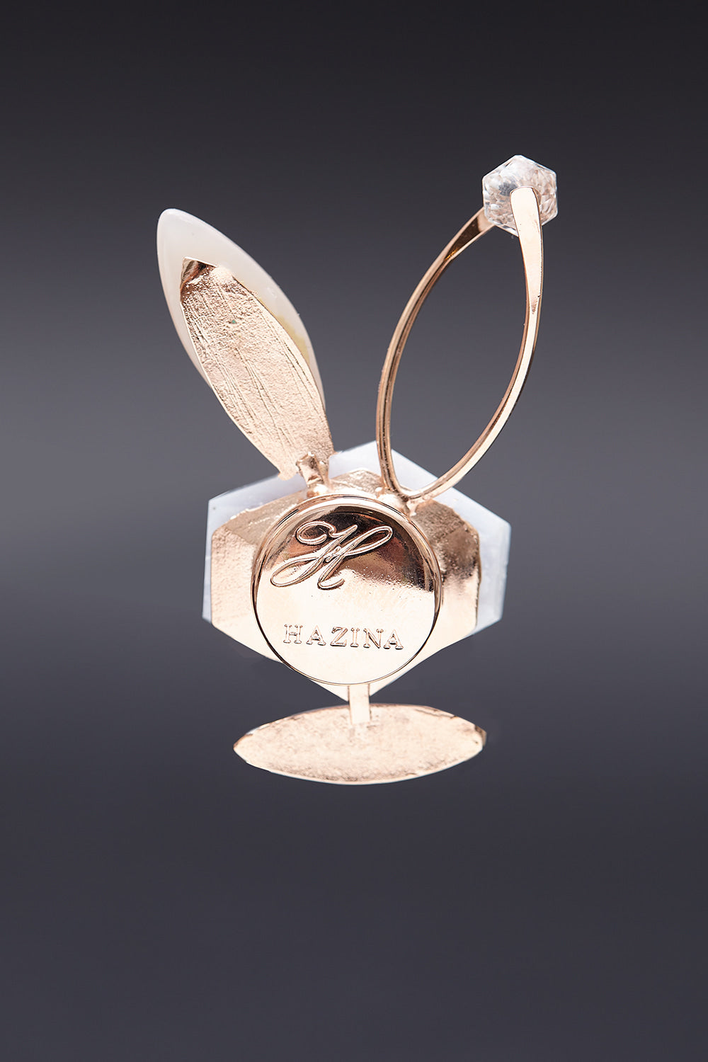 Bluelace agate rabbit brooch - fasfas