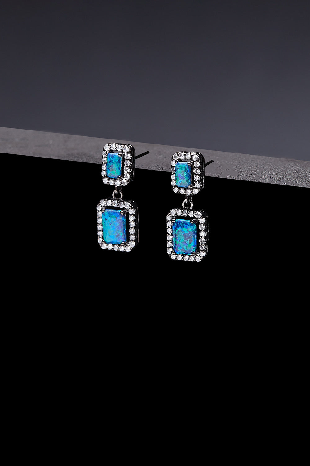 Radiant opal earrigns noir(clip-on earrings) - fasfas