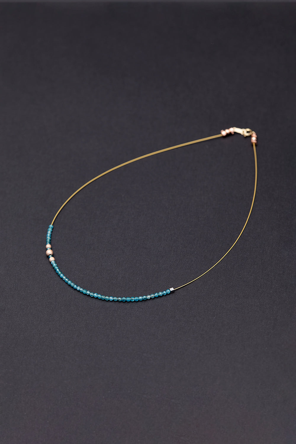 Invisible 2mm apatite necklace - fasfas