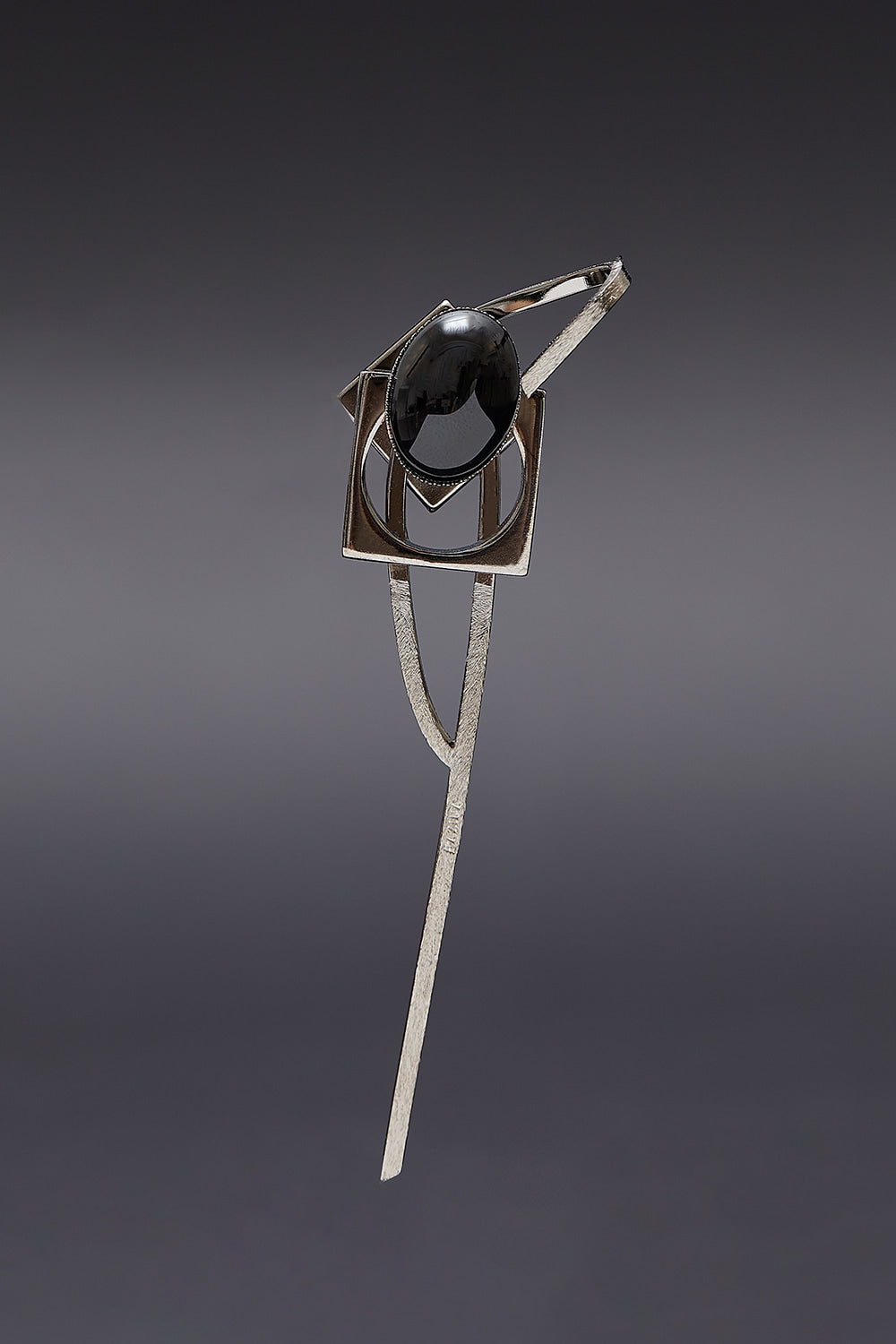 Onyx theoria brooch noir - fasfas
