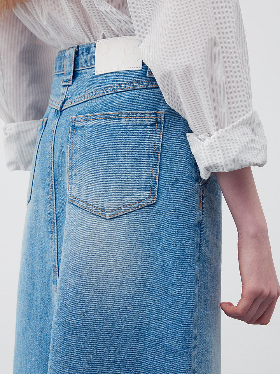 Denim a-line midi skirt mid blue - fasfas