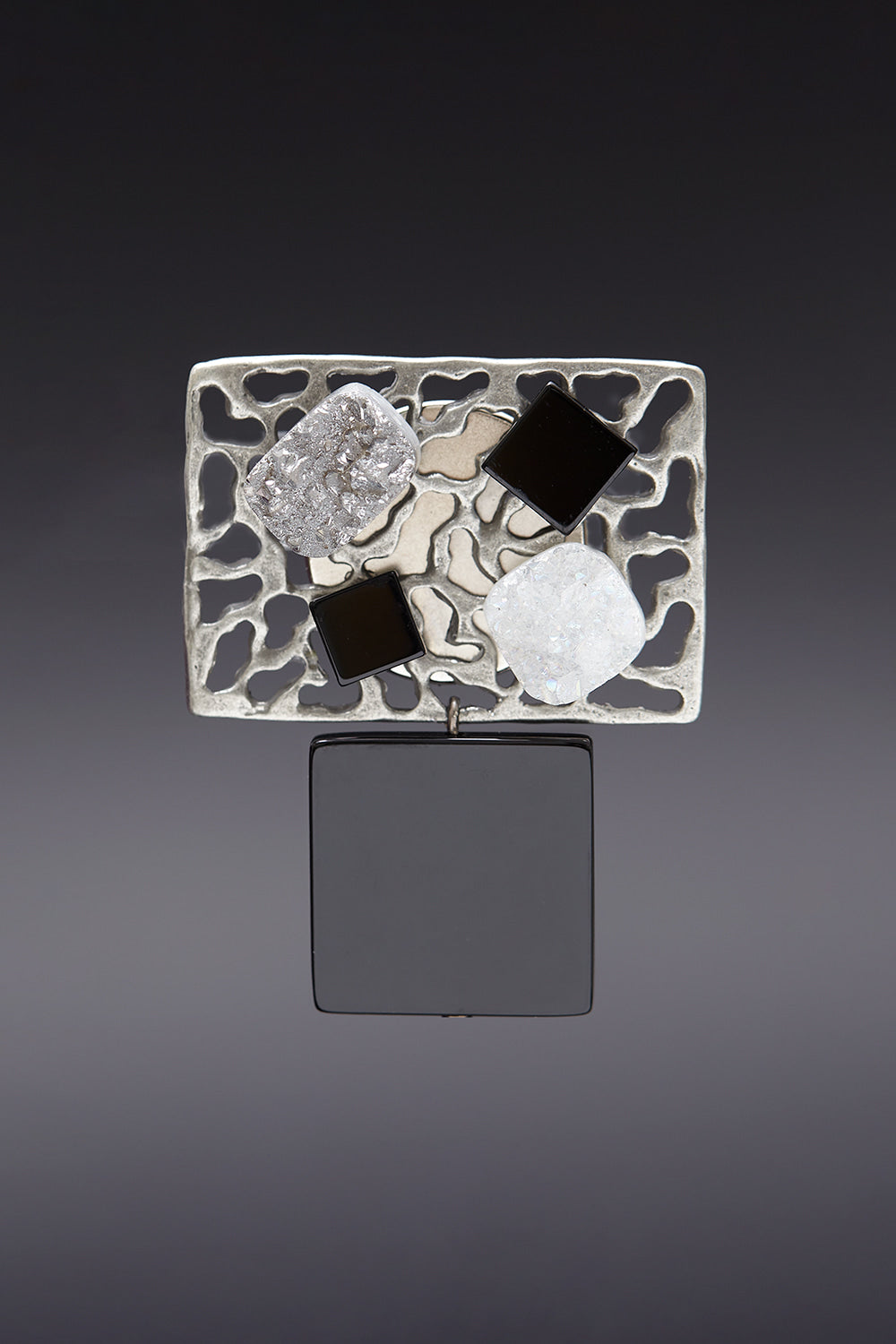 Druzy agate modernity brooch grey - fasfas
