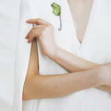 Green howlite safety pin brooch - fasfas
