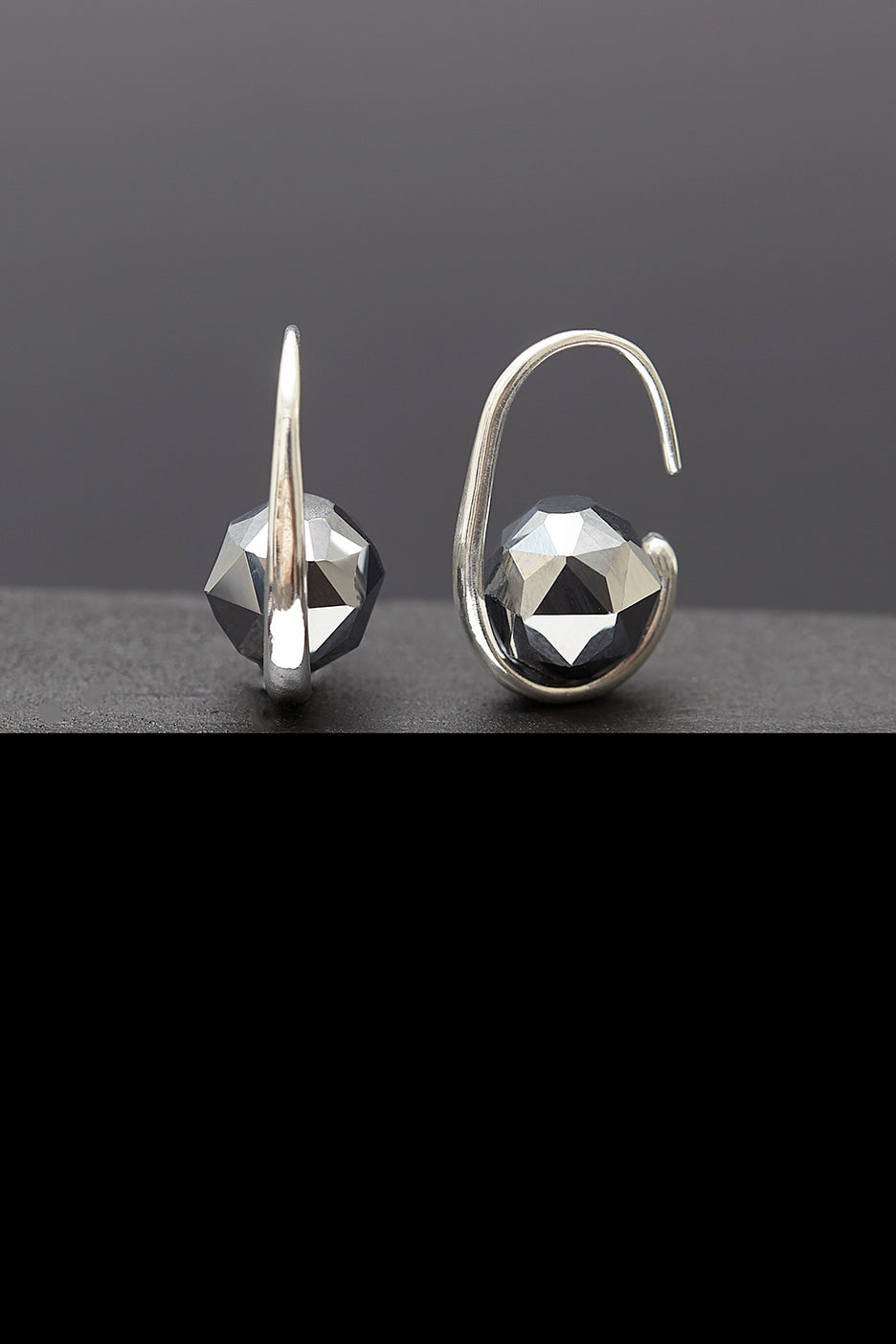 Terahertz oval hoop earrings - fasfas