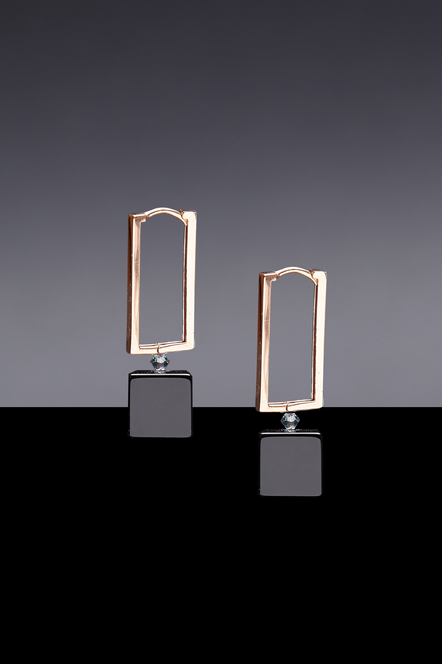 Onyx sqaure hoop earrings - fasfas