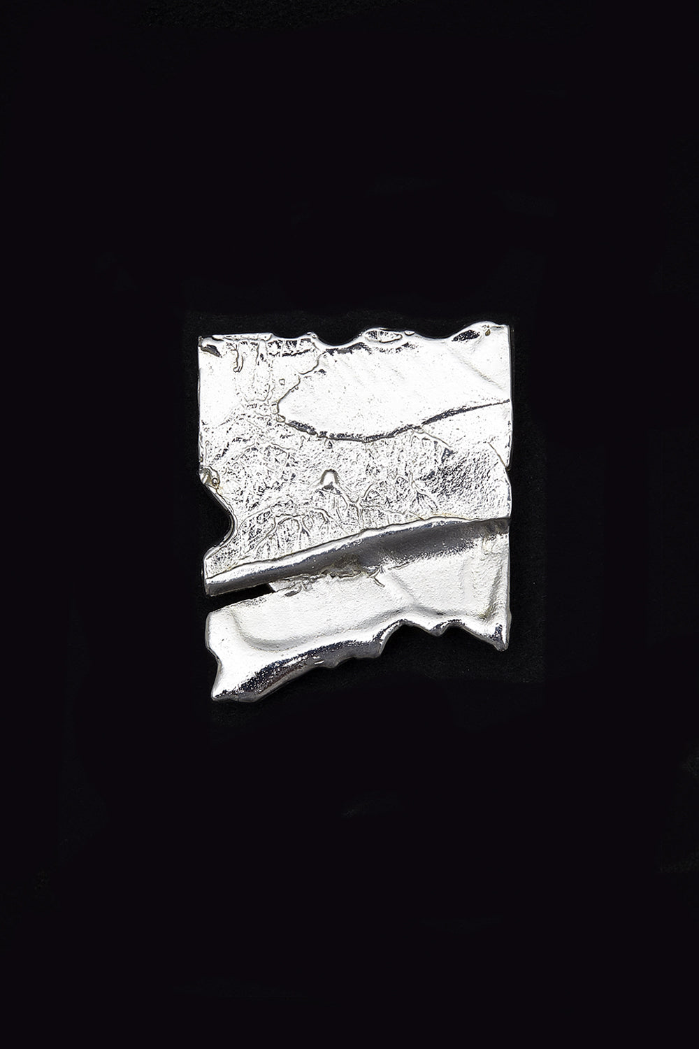 De silver brooch - fasfas