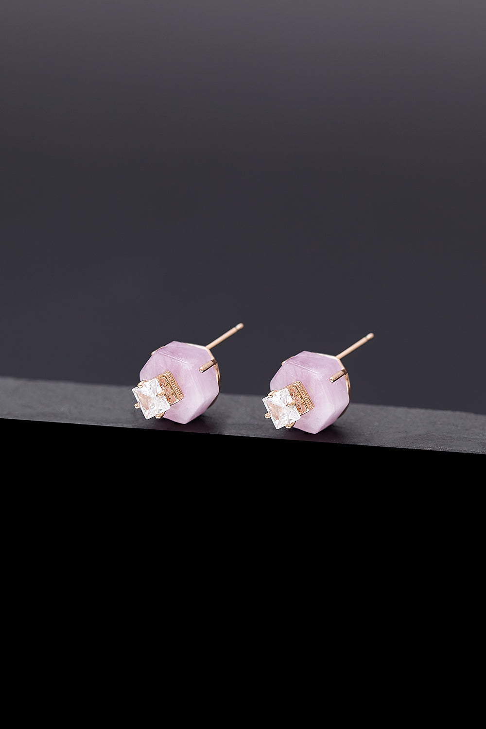 Kunzite core poise earrings(clip-on earrings) - fasfas
