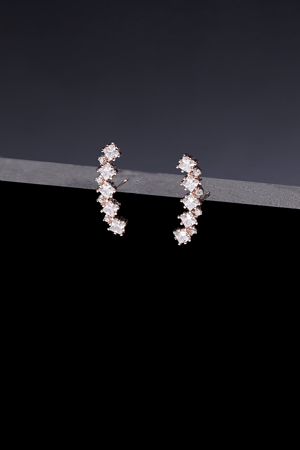 Etoile mismatched dramatic earrings rosegold - fasfas