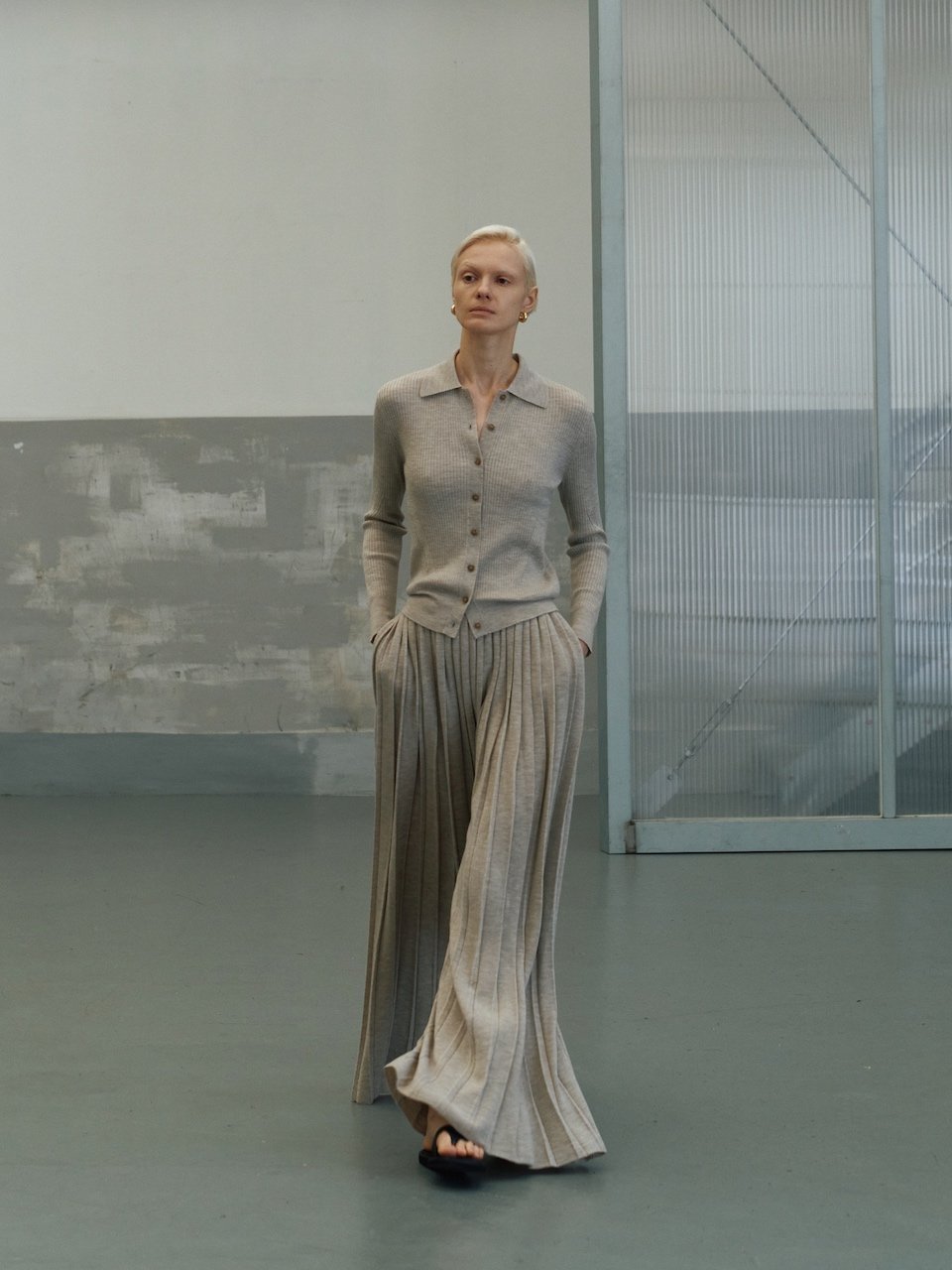 Plaets long pants beige - fasfas