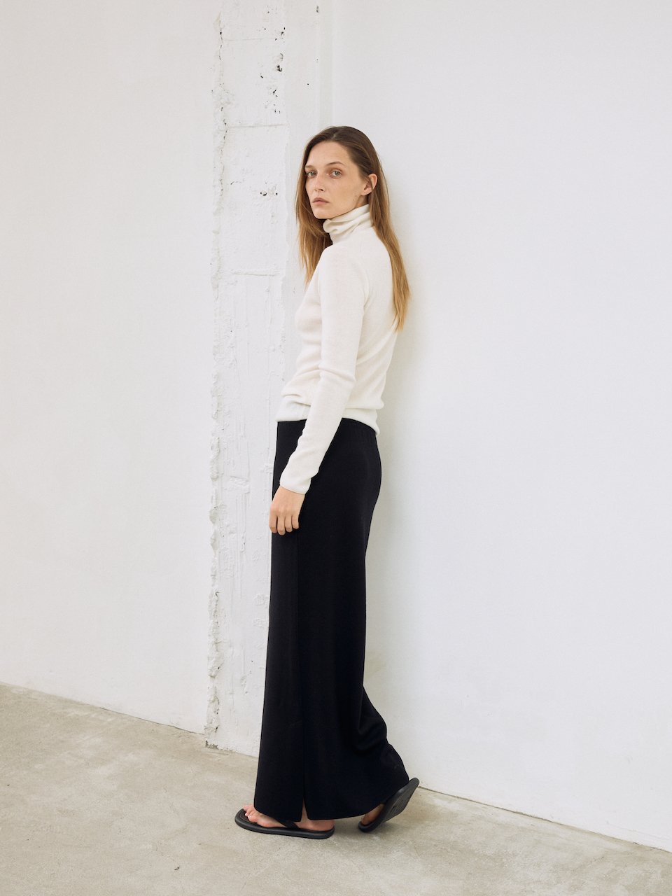 Super fine long skirt black – italy merino wool 100% - fasfas