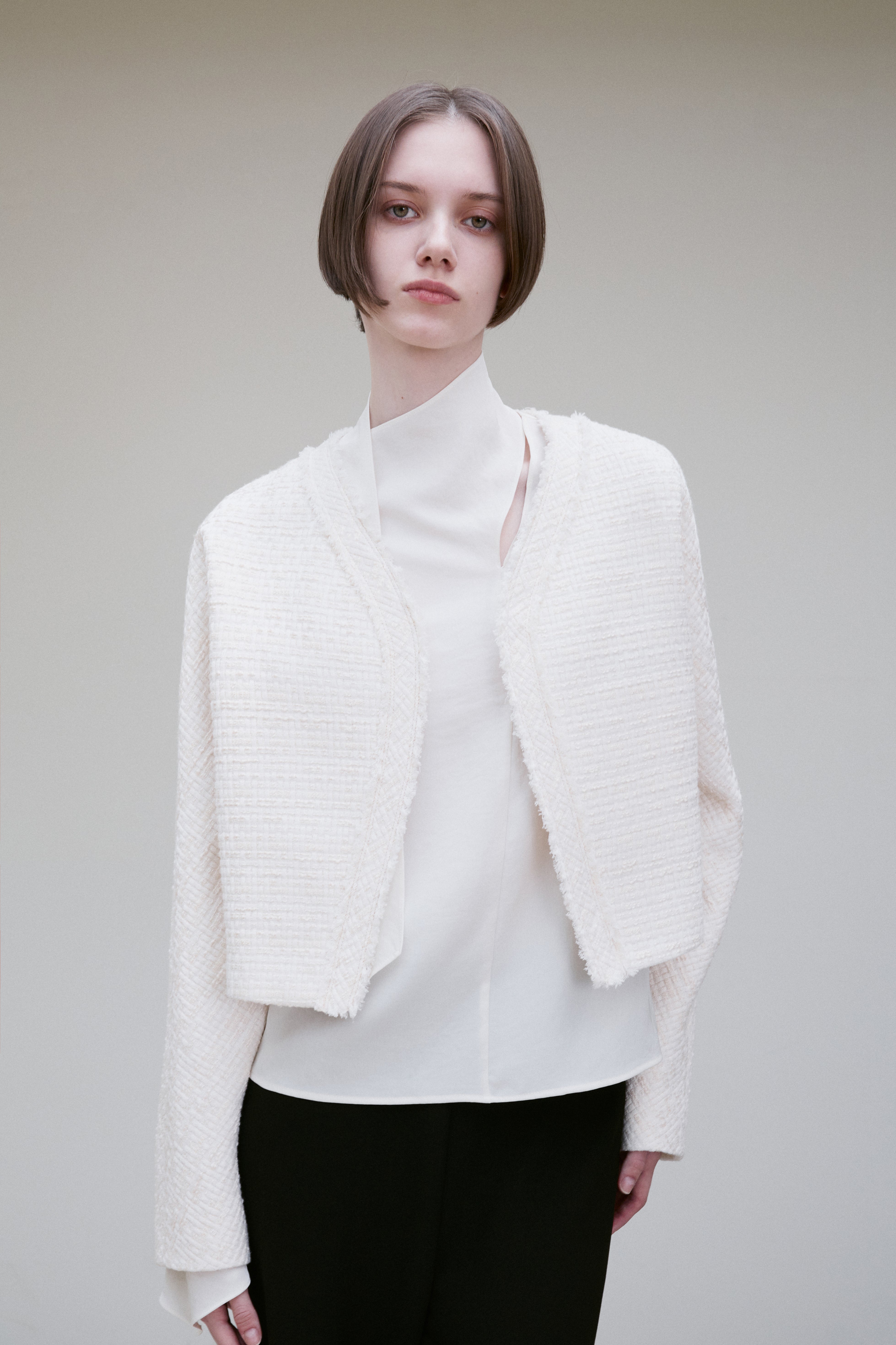 La marca de moda K ‘RE RHEE’ lanza su colección resort en la tienda online fasfas