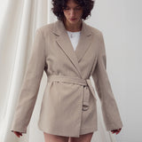 D-ring belted jacket beige - fasfas