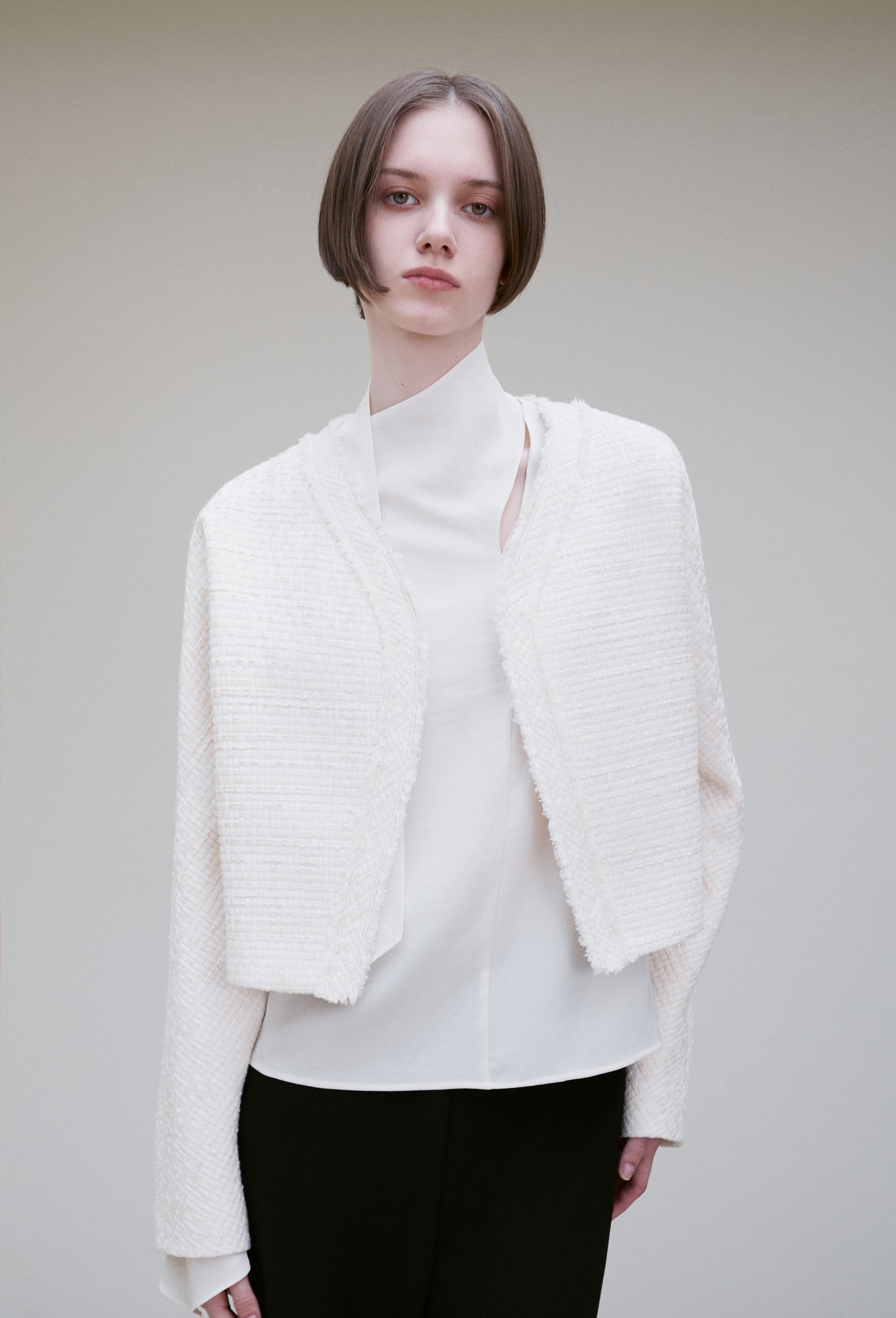 Scarf detail bell-sleeve blouse pearl - fasfas