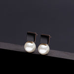Dual onyx 12mm white pearl earrings(clip-on earrings) - fasfas