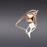 Dancing objet No.17 brooch rosegold - fasfas