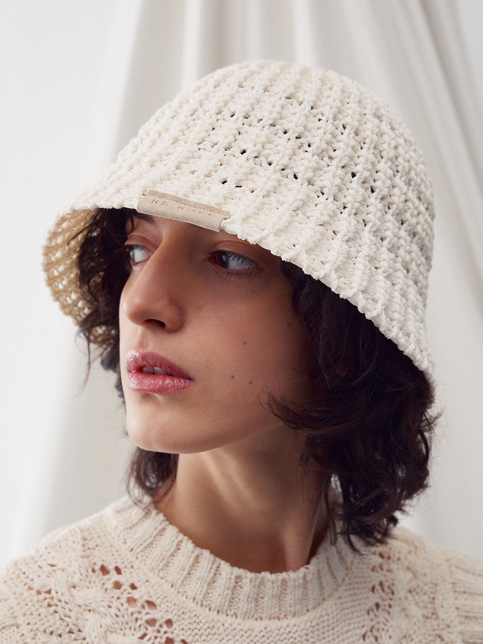 Crochet bucket hat white - fasfas