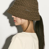Sombrero tipo bucket de crochet color caqui marrón
