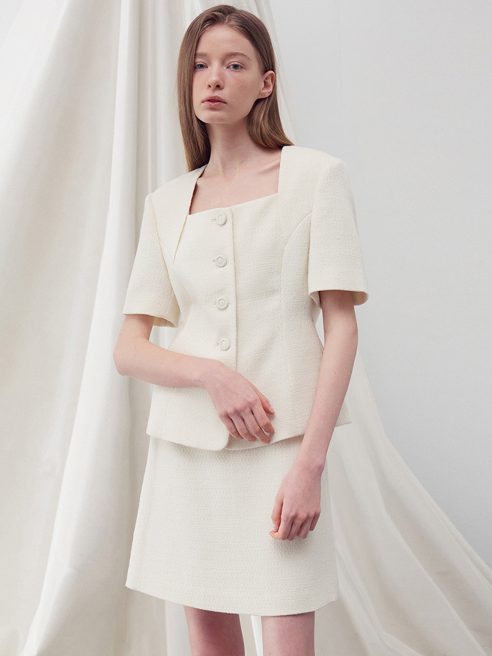 Square neck half sleeves tweed jacket ivory - fasfas