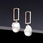 Baroque pearl square hoop earrings - fasfas