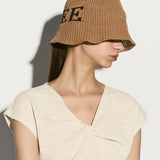 Logo knitted bucket hat beige