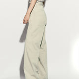 Hoch geschnittene, elastische Bootcut-Hose Cloud